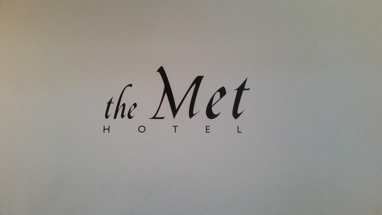 The Met Hotel Нью-Вестмінстер Екстер'єр фото